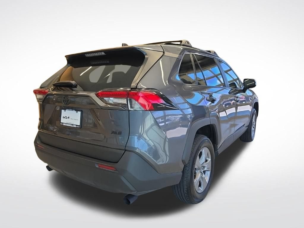 Used 2025 Toyota RAV4 XLE w/ Convenience Package FWD image 34