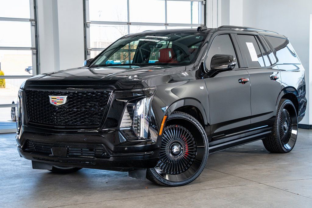 Used 2025 Cadillac Escalade Sport Platinum w/ LPO, Floor Liner Package image 2