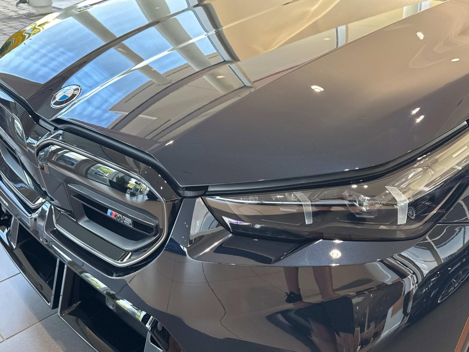 New 2026 BMW M5 w/ Carbon Package image 7