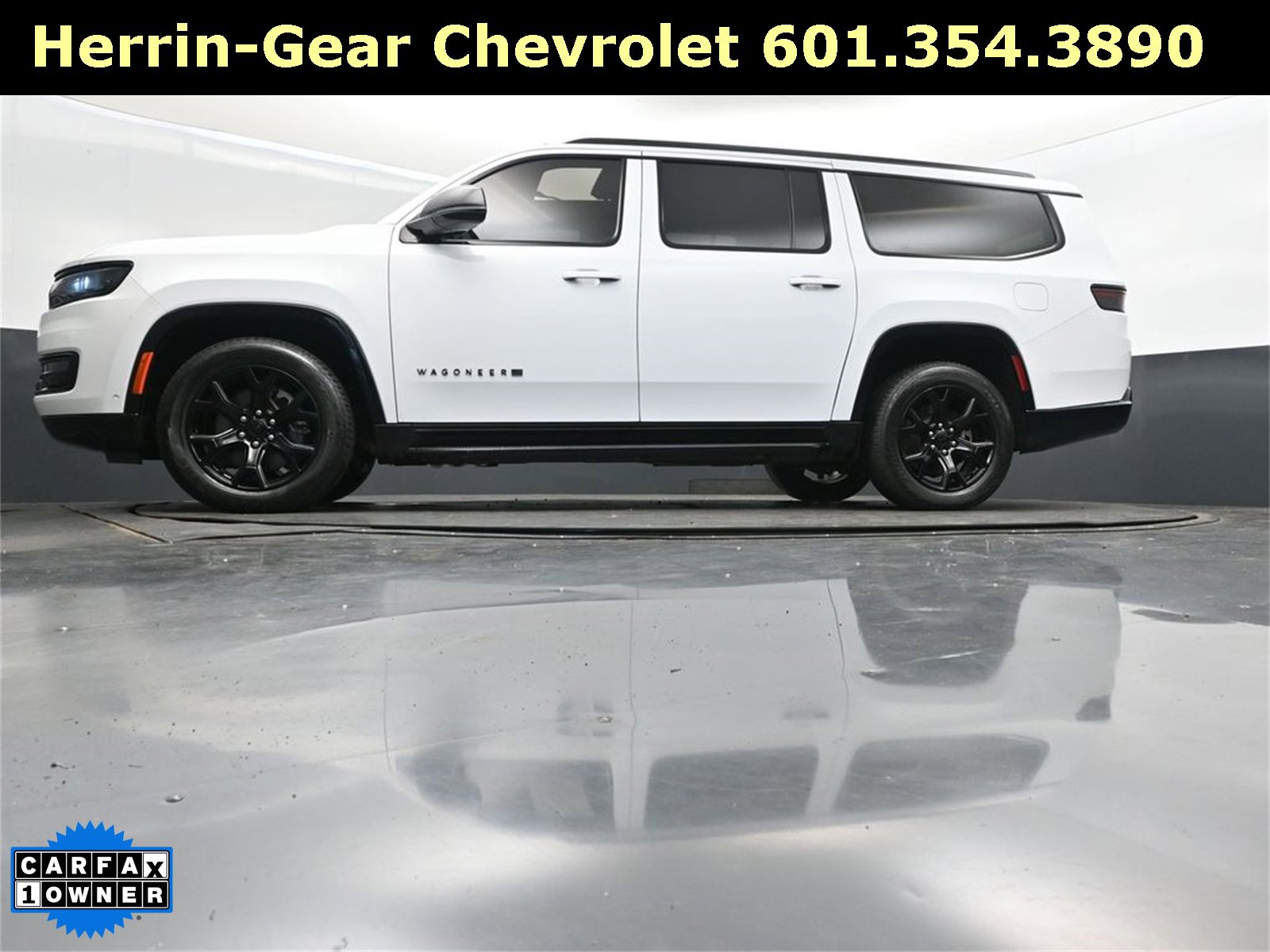 Used 2024 Jeep Wagoneer L Series II image 41