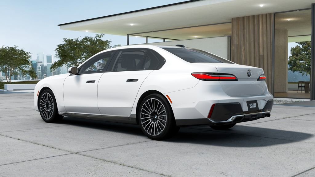 New 2026 BMW 740i RWD image 2