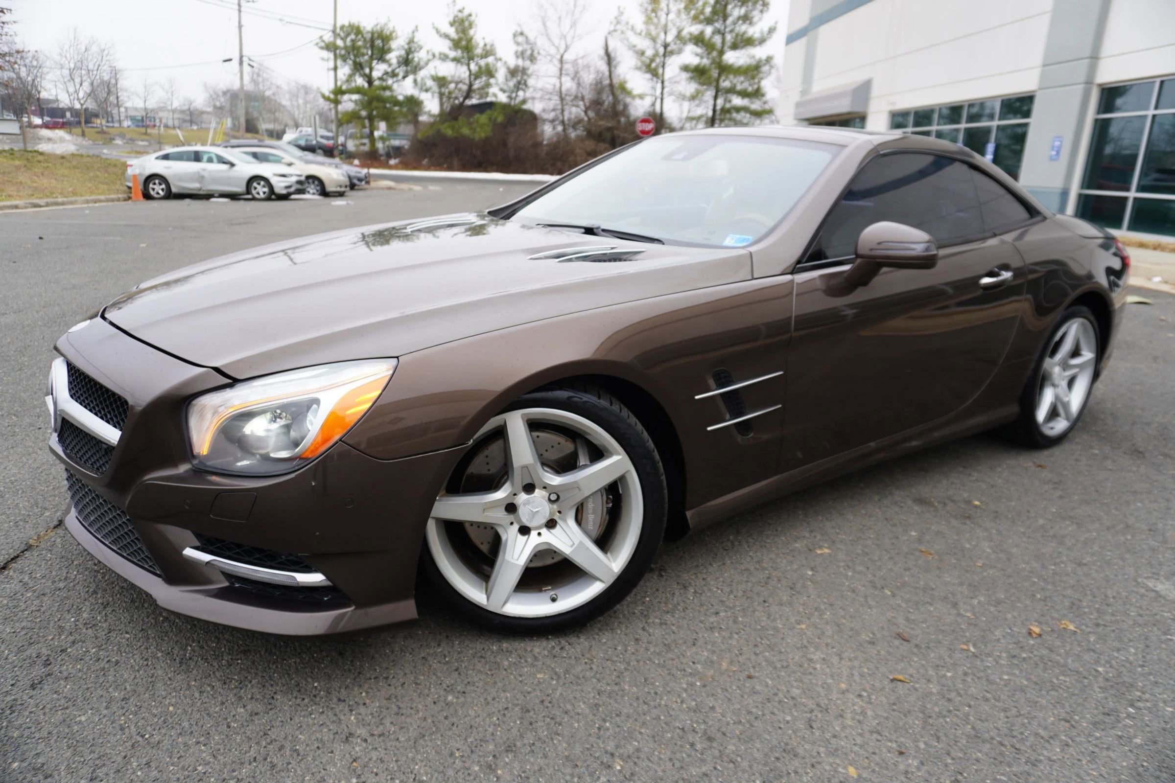 Used 2015 Mercedes-Benz SL 400 image 3