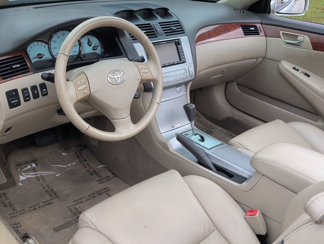 Used 2006 Toyota Solara SLE image 35