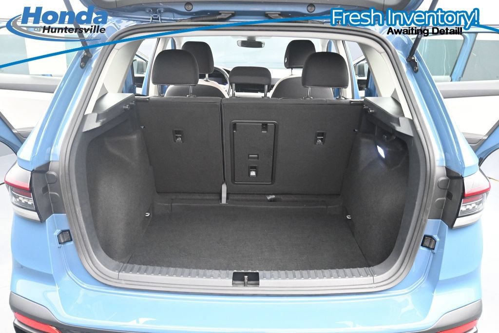 Used 2025 Volkswagen Taos S FWD image 12