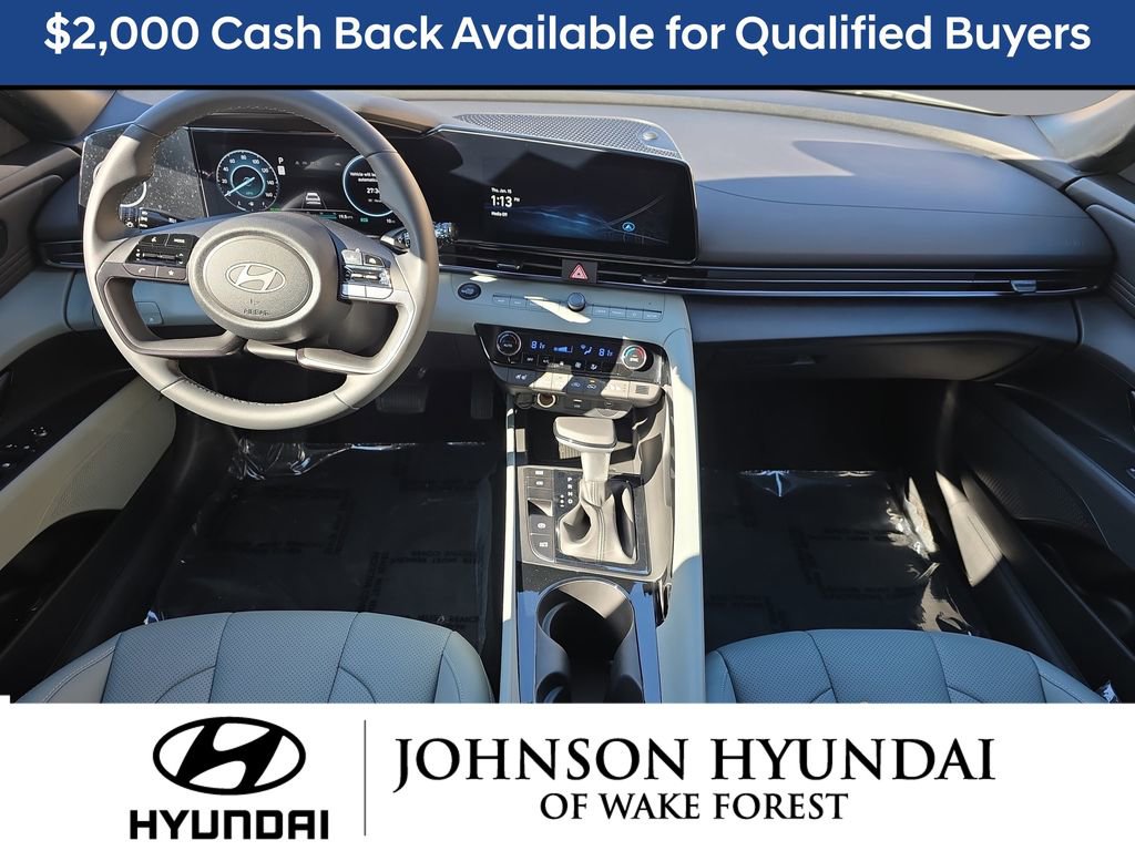 New 2026 Hyundai Elantra Limited image 18