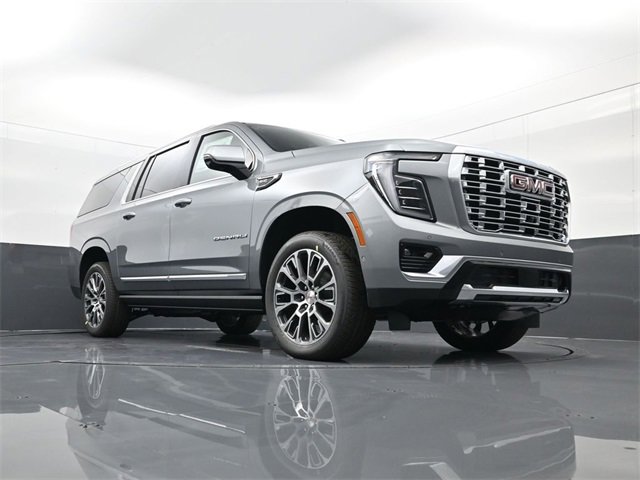 New 2026 GMC Yukon XL Denali image 24