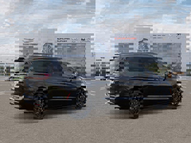 New 2026 Chrysler Pacifica Limited w/ S Appearance Package image 4