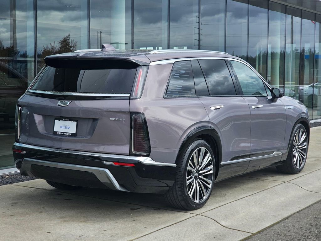 Used 2026 Cadillac Vistiq Premium Luxury AWD/4WD image 5