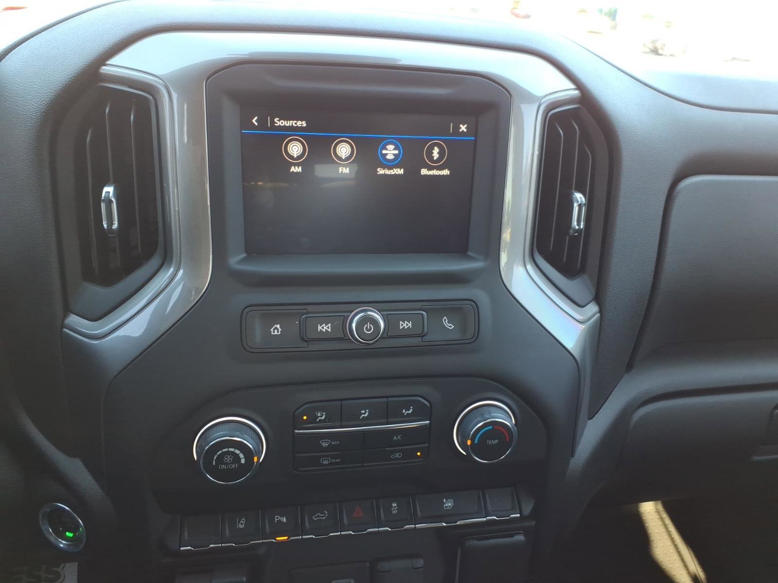 Used 2024 Chevrolet Silverado 2500 Custom w/ Custom Value Package image 20