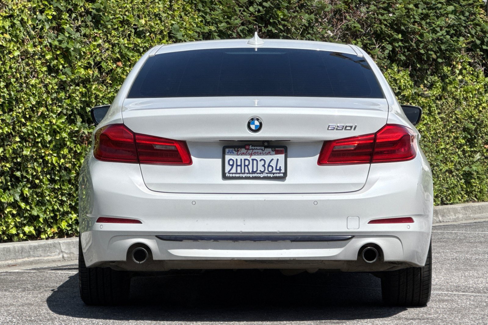 Used 2019 BMW 530i w/ Convenience Package RWD image 6