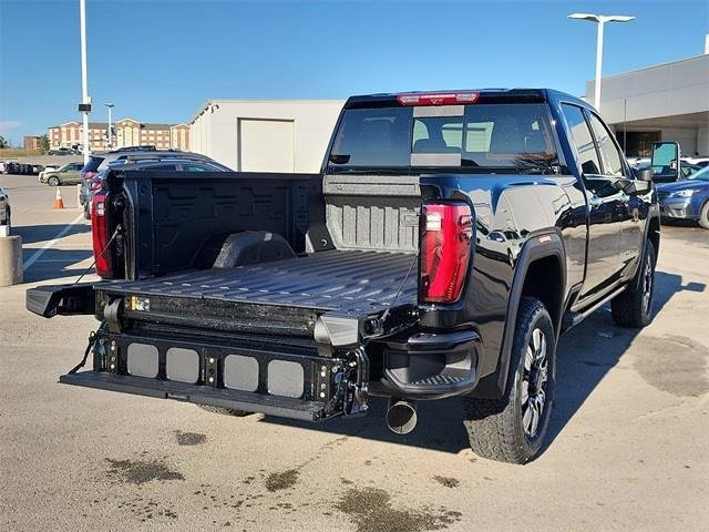 New 2026 GMC Sierra 2500 Denali w/ Denali Reserve Package image 8