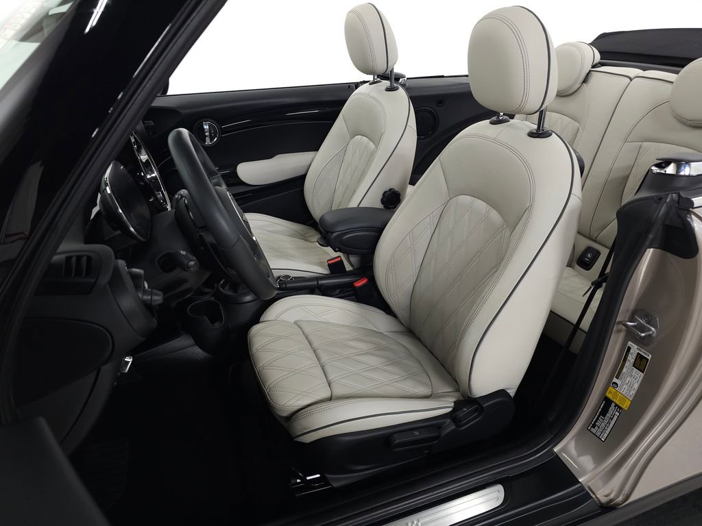 Used 2023 MINI Cooper S w/ Signature Upholstery Package image 17