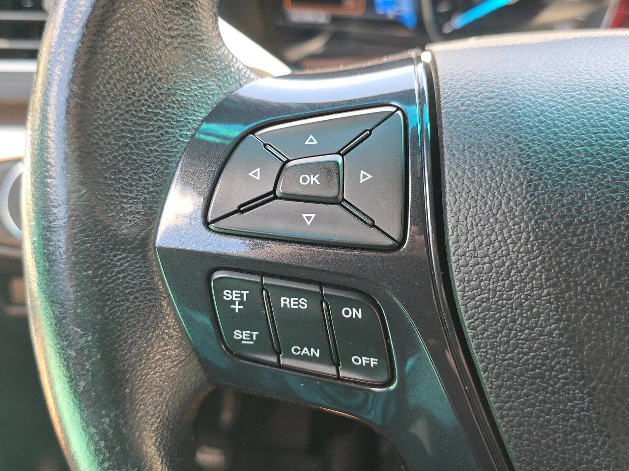 Used 2016 Ford Explorer XLT w/ Equipment Group 202A image 29