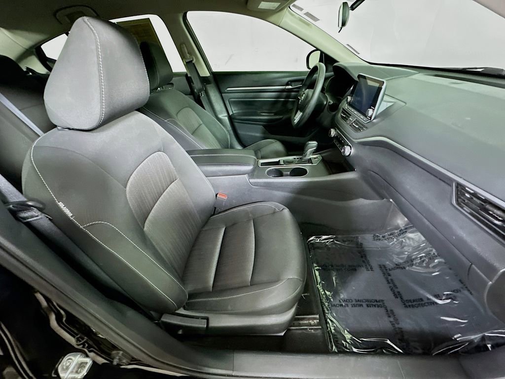 Used 2022 Nissan Altima 2.5 SV image 12