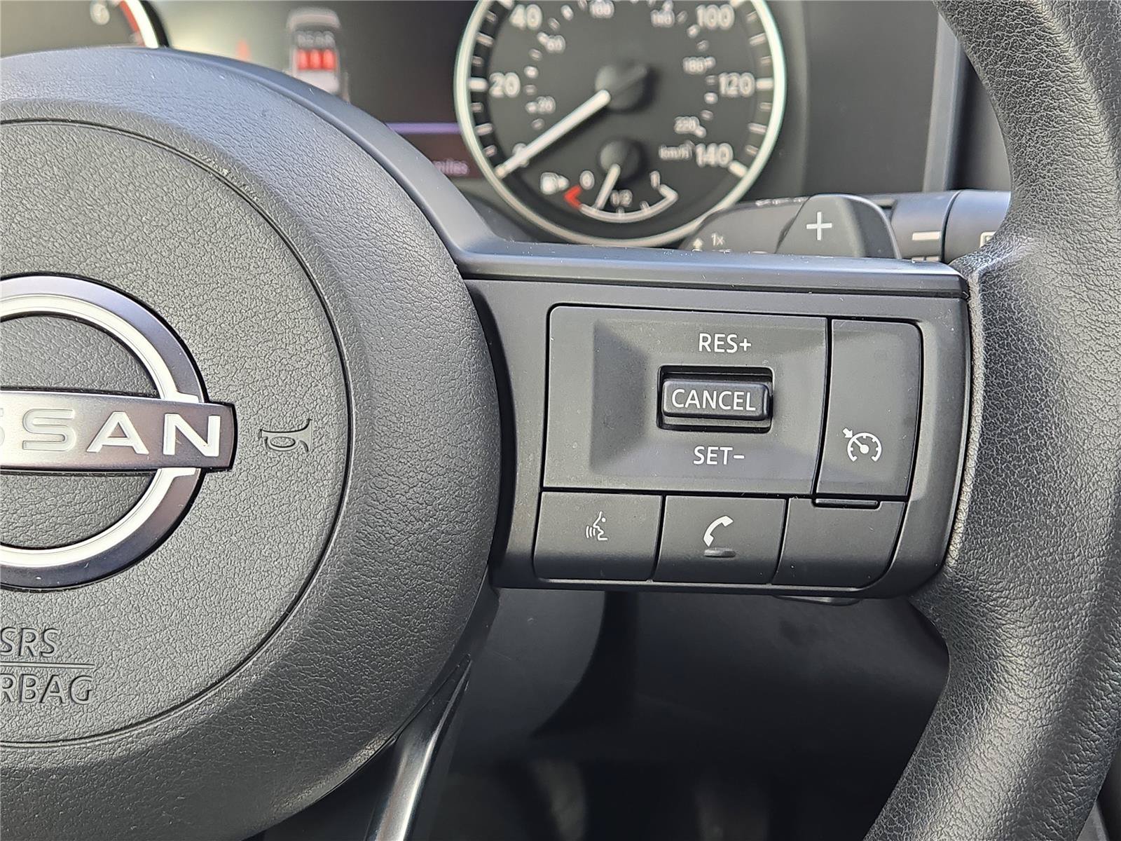 Used 2023 Nissan Rogue S FWD image 22