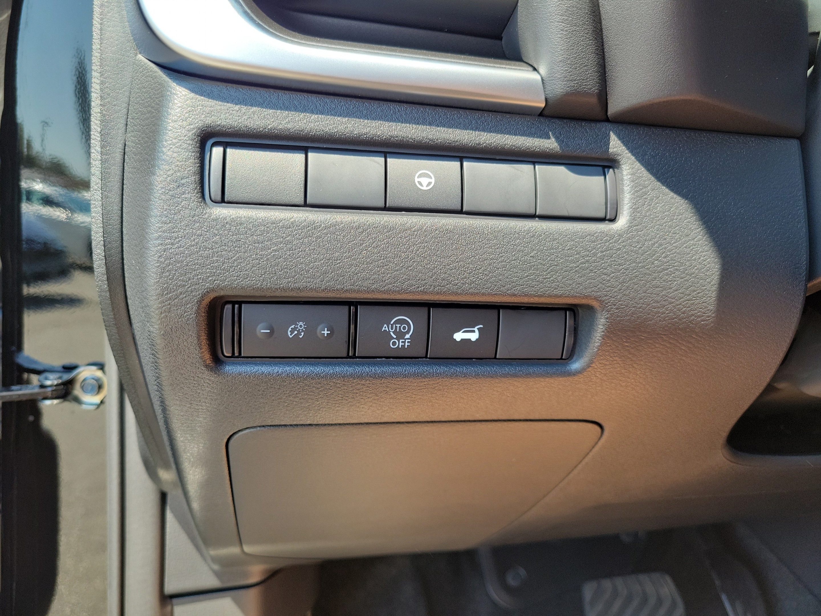 New 2026 Nissan Rogue Dark Armor FWD image 19