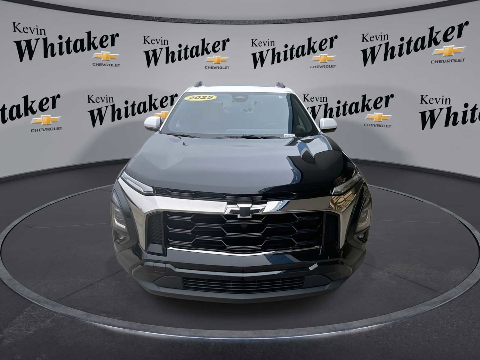 Used 2025 Chevrolet Equinox ACTIV w/ Safety and Technology Package image 3