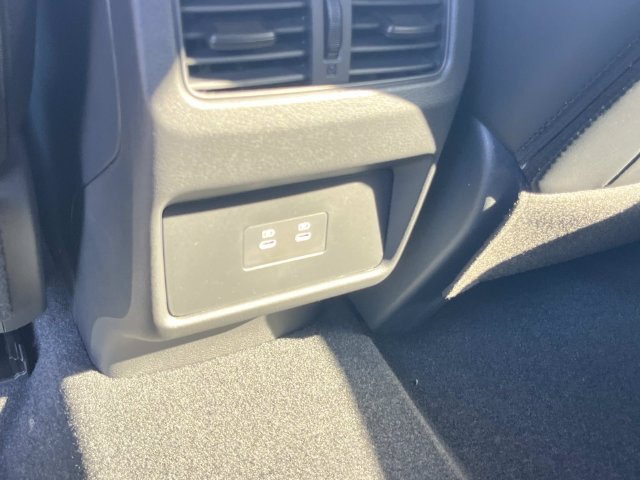 New 2026 Nissan Rogue Dark Armor AWD/4WD image 19