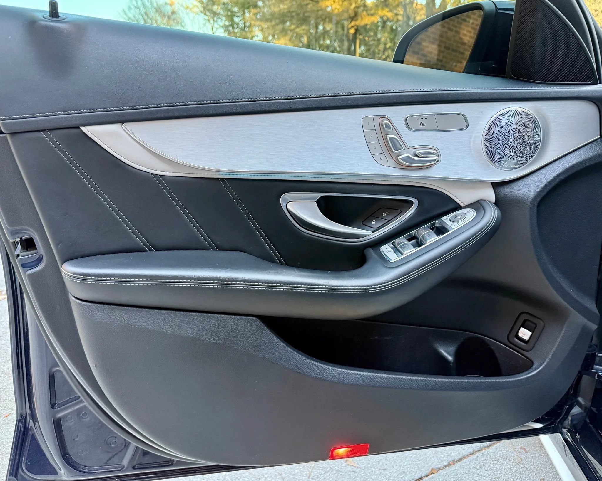 Used 2015 Mercedes-Benz C 63 AMG S image 12