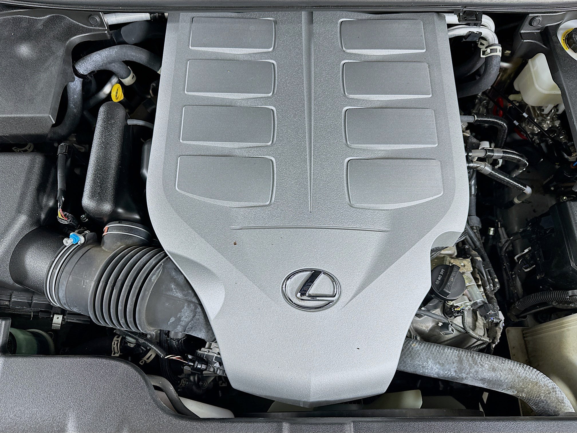 Used 2023 Lexus GX 460 Premium w/ Accessory Package AWD/4WD image 35