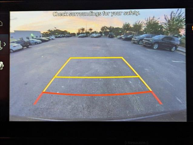 Used 2023 Hyundai Santa Fe SEL image 10