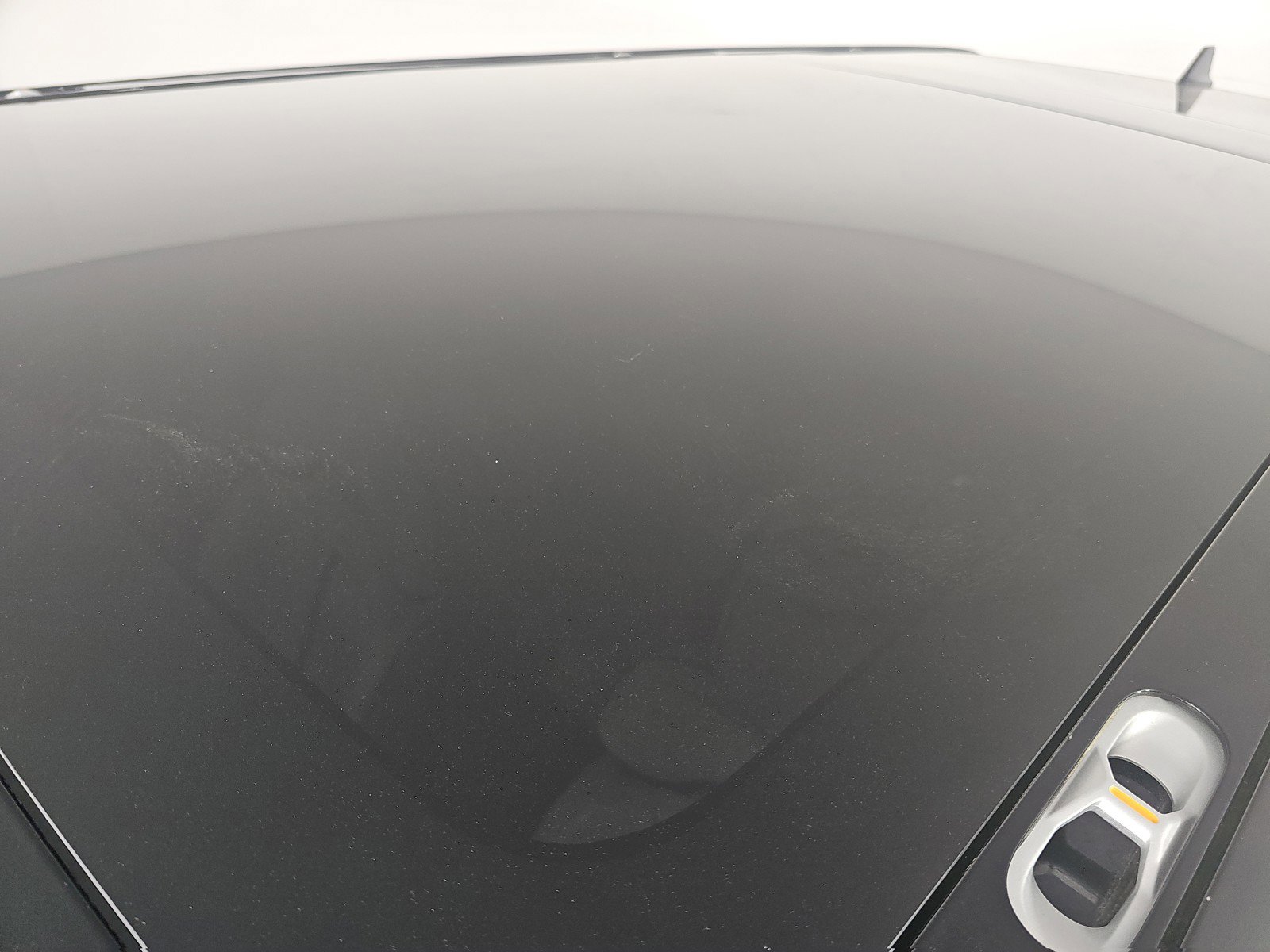 Used 2024 Rivian R1S Adventure AWD/4WD image 13