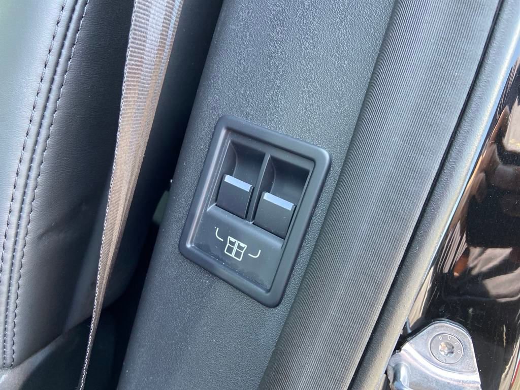 Used 2019 Land Rover Discovery HSE Luxury image 20