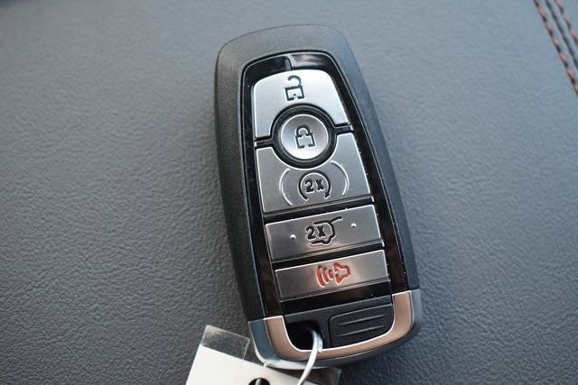 New 2026 Ford Explorer Active w/ Active Comfort Package image 32