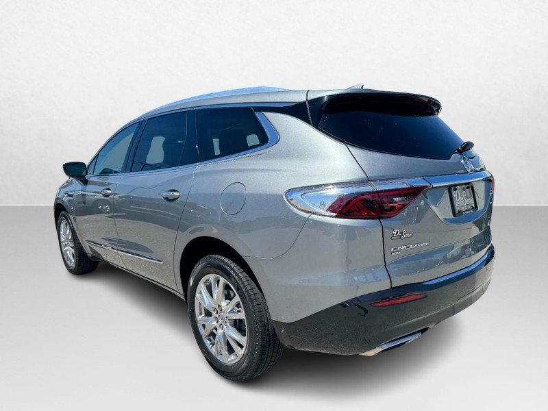 Used 2023 Buick Enclave Essence w/ Experience Buick Package AWD/4WD image 7