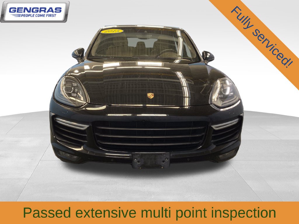 Used 2015 Porsche Cayenne Turbo AWD/4WD image 2