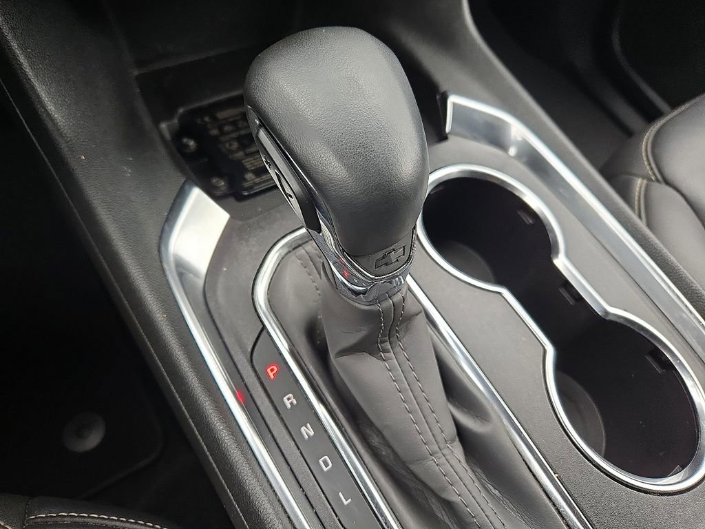 Used 2023 Chevrolet Traverse LT image 21