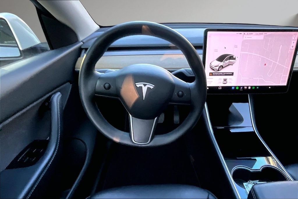 Used 2021 Tesla Model Y Long Range AWD/4WD image 9