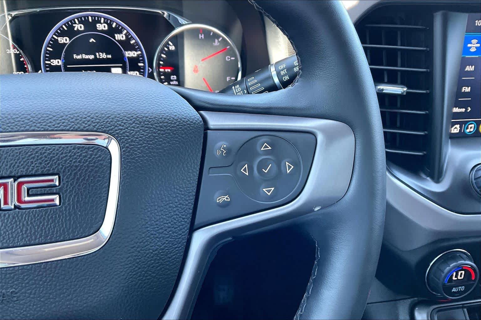 Used 2023 GMC Acadia AT4 w/ Technology Package AWD/4WD image 24