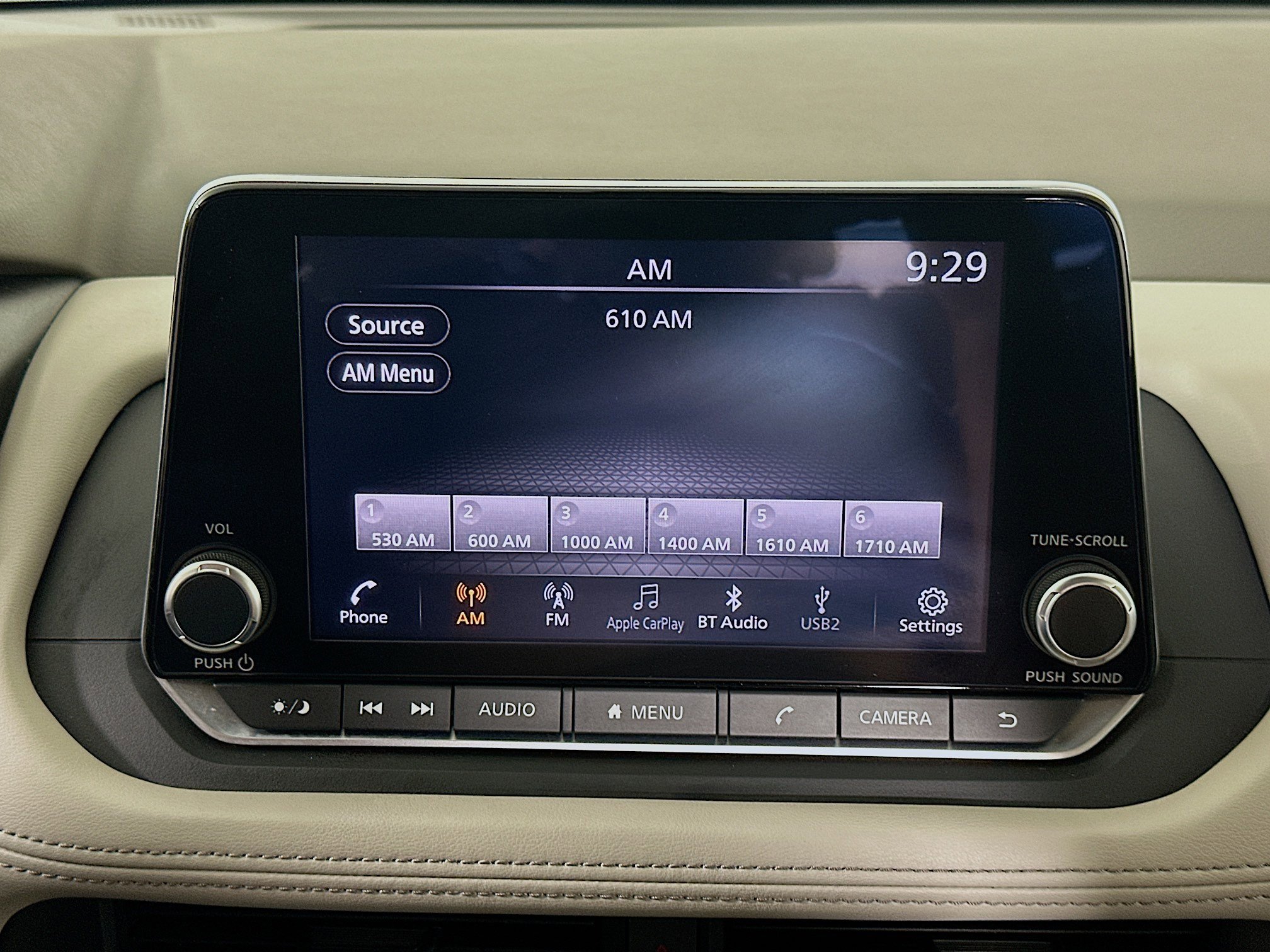 Used 2023 Nissan Rogue SV image 19