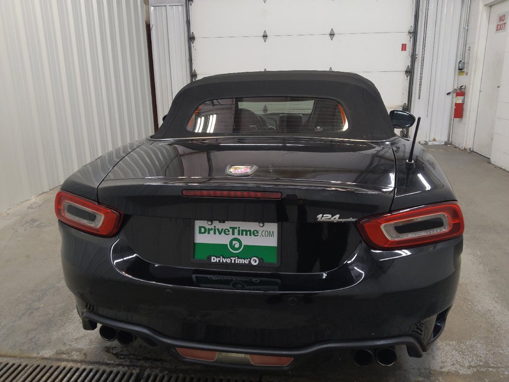 Used 2017 FIAT 124 Spider Abarth RWD image 7