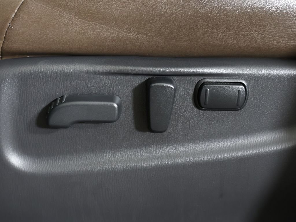 Used 2018 Nissan Armada Platinum w/ Captain Seat Package image 37