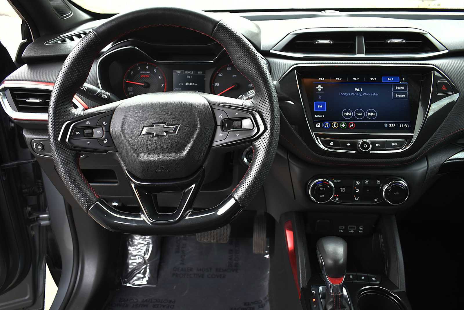 Used 2023 Chevrolet TrailBlazer RS w/ Convenience Package image 12