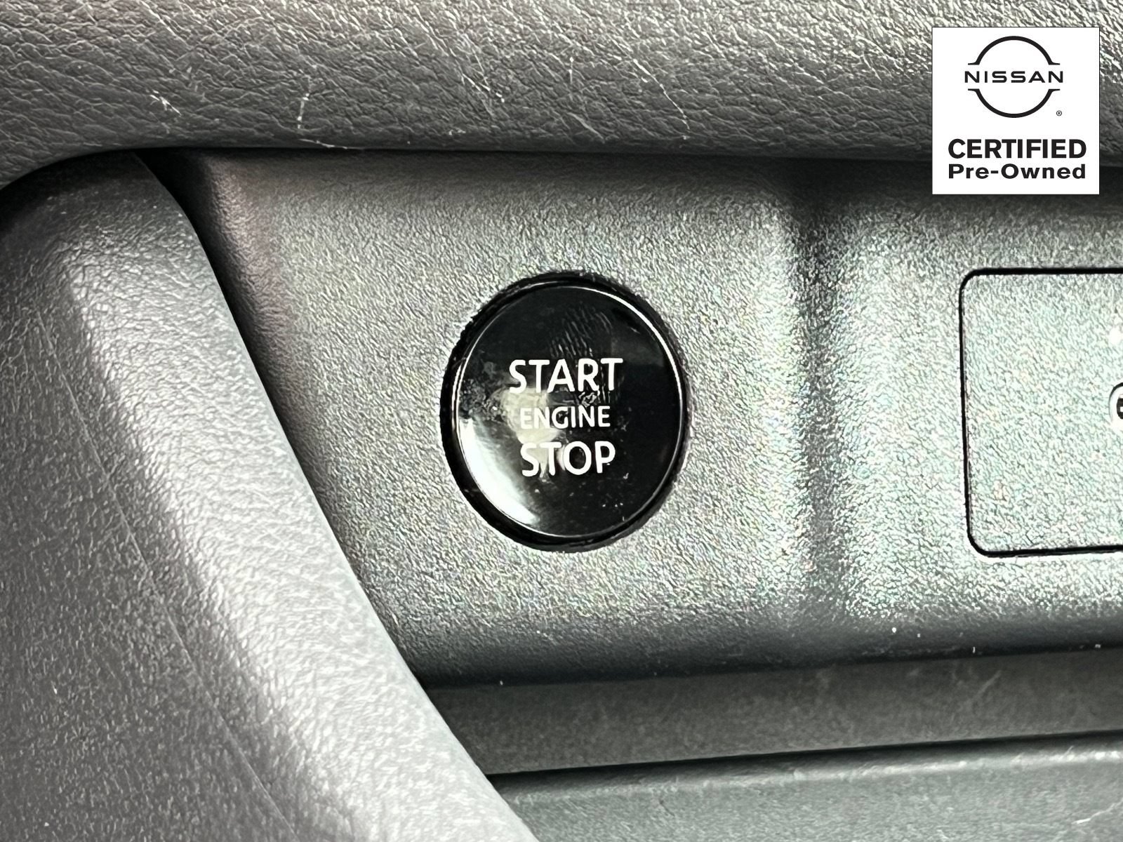 Certified 2024 Nissan Rogue S FWD image 22