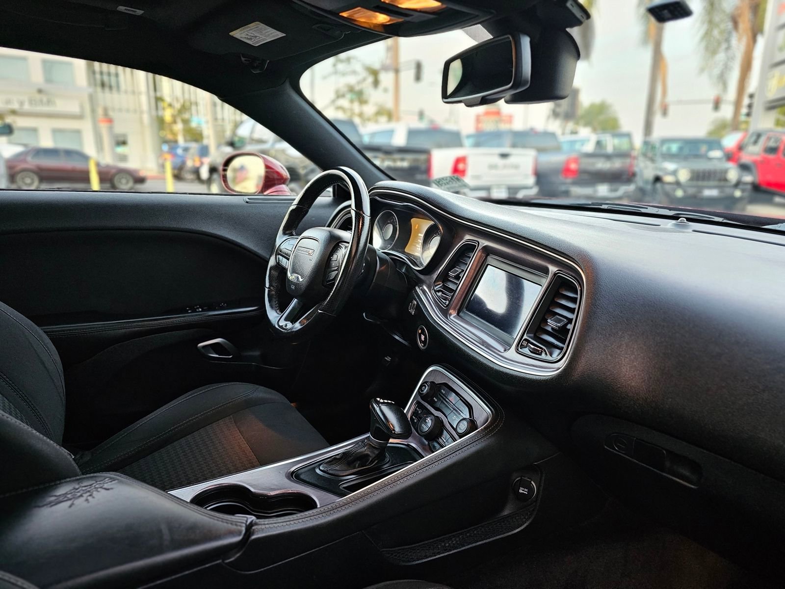 Used 2018 Dodge Challenger R/T image 25