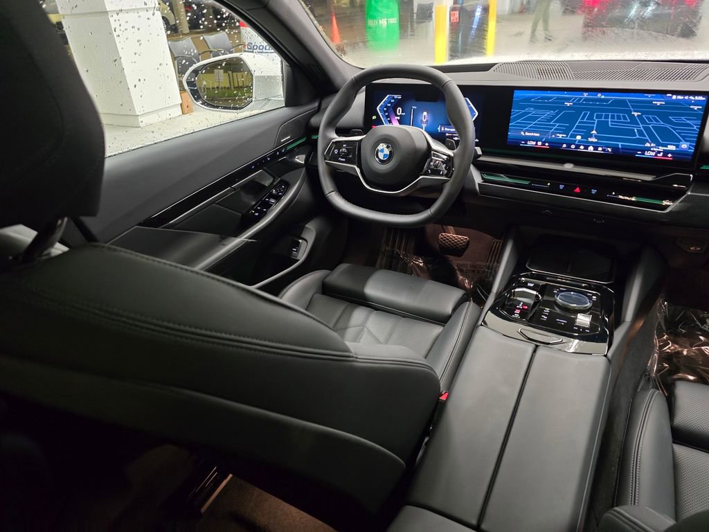 Used 2026 BMW 530i xDrive 530i xDrive image 37