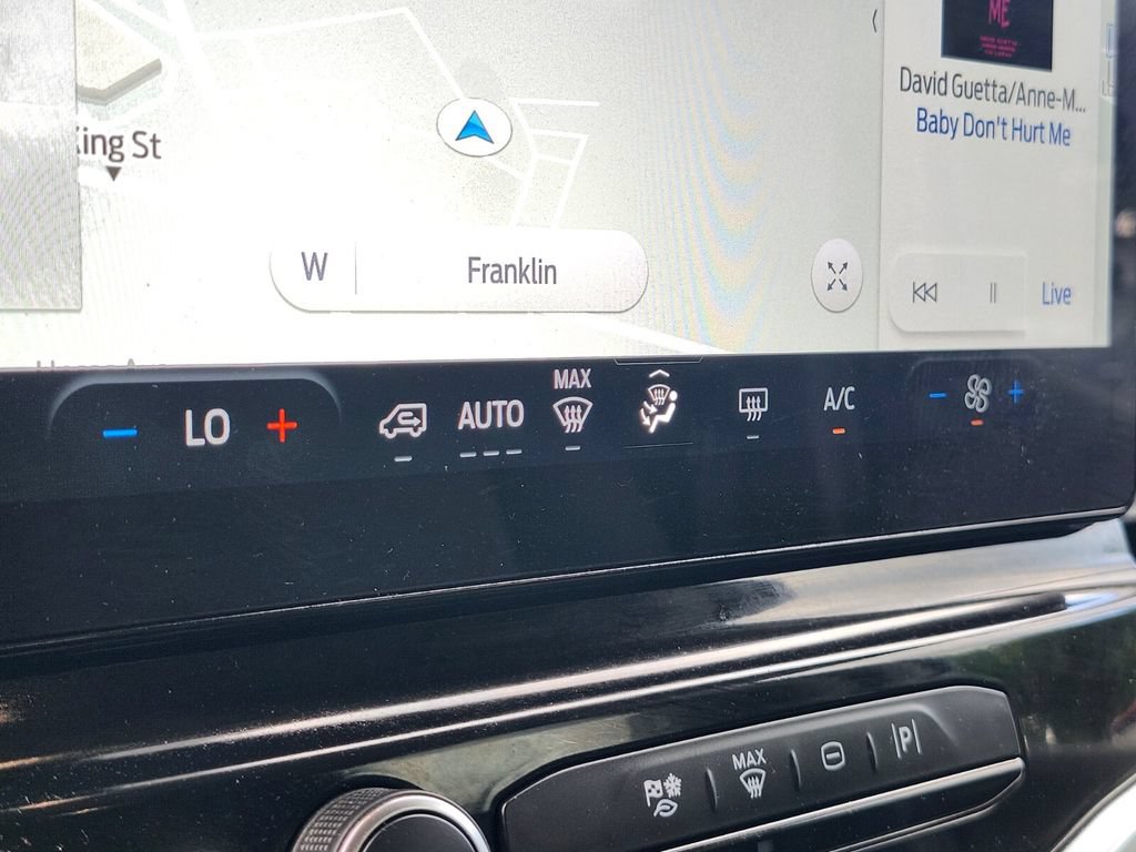 Used 2025 Ford Transit 350 XLT RWD image 22
