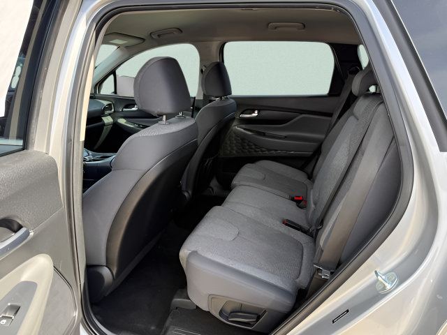 Used 2023 Hyundai Santa Fe SEL AWD/4WD image 5