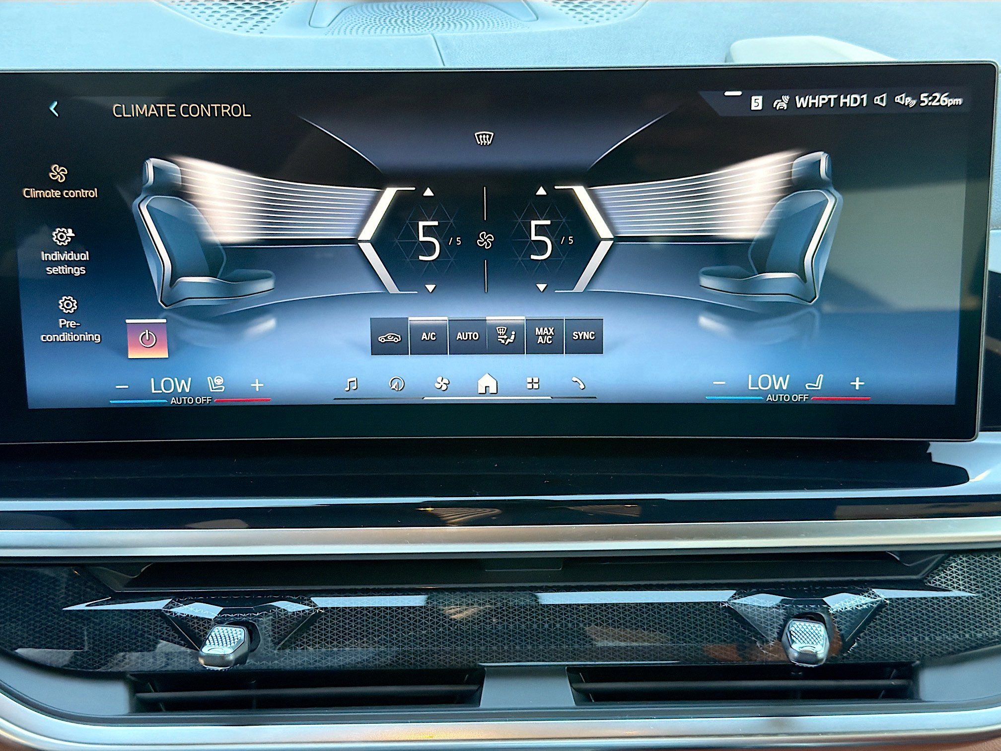 New 2026 BMW ALPINA XB7 image 36