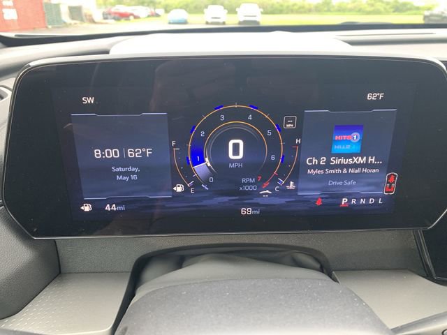 Used 2025 Chevrolet Traverse LT w/ Driver Confidence Package FWD image 11