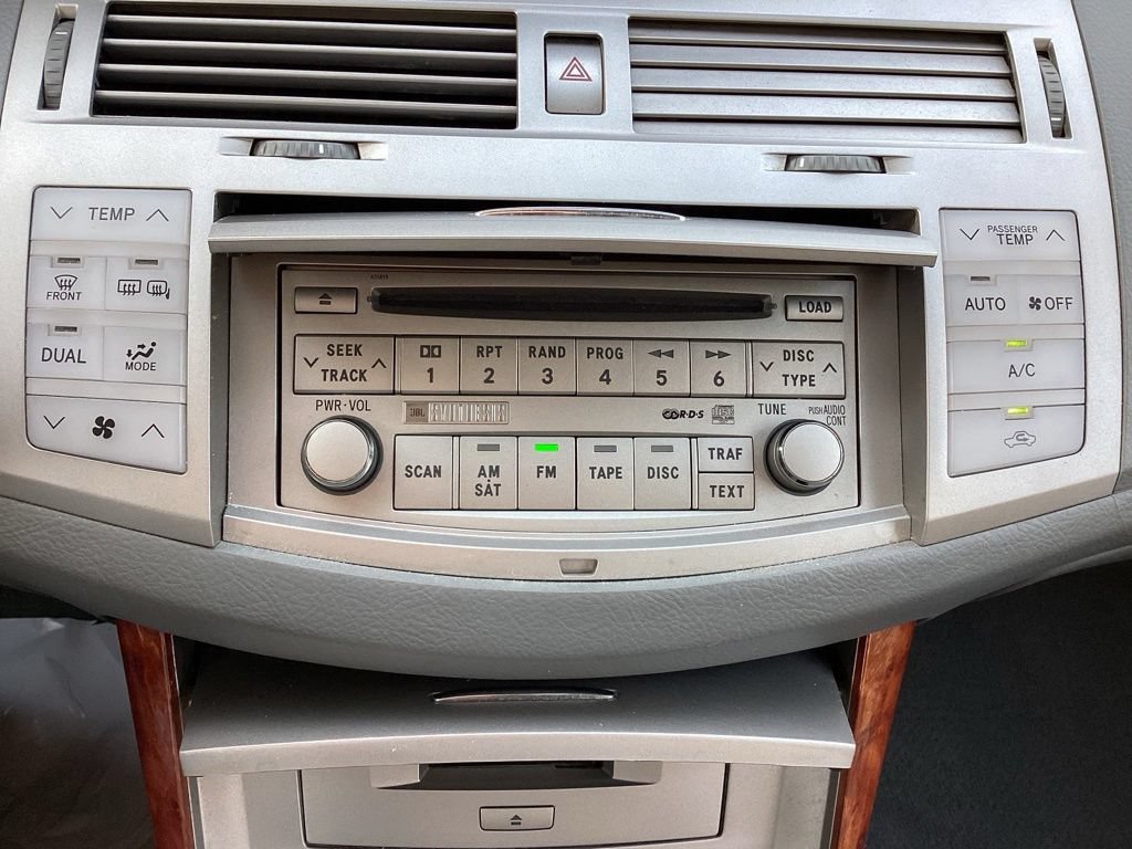 Used 2005 Toyota Avalon FWD image 15