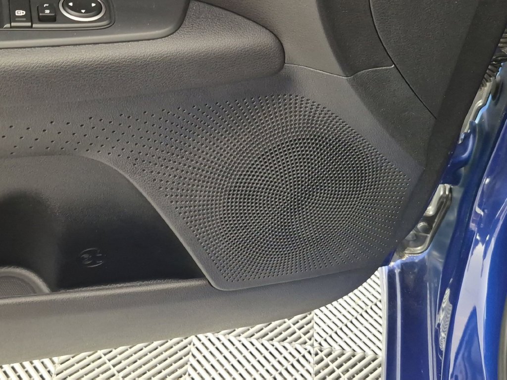 Used 2023 Kia Forte LXS w/ LXS Technology Package FWD image 15