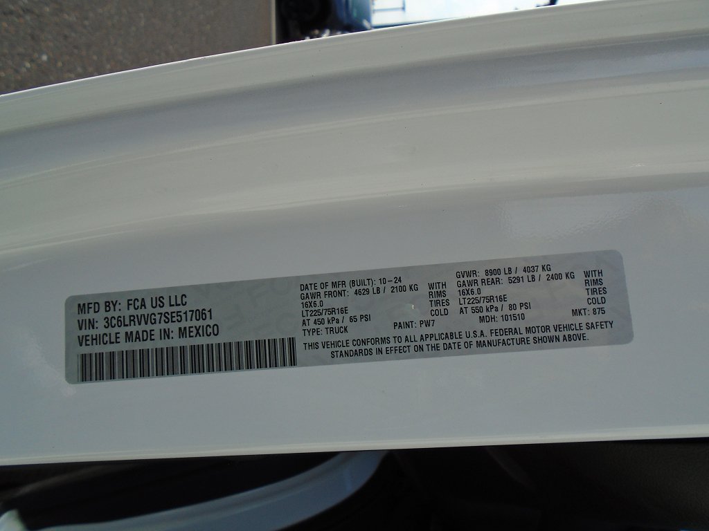 Used 2025 RAM ProMaster 2500 w/ U-Haul Equipment Group FWD image 18