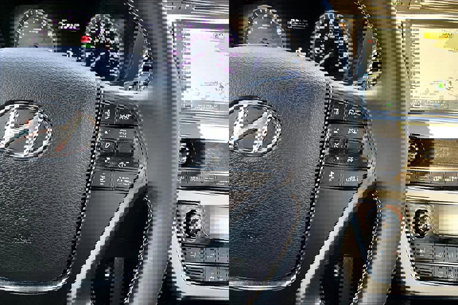 Used 2015 Hyundai Sonata Limited w/ Option Group 06 image 24