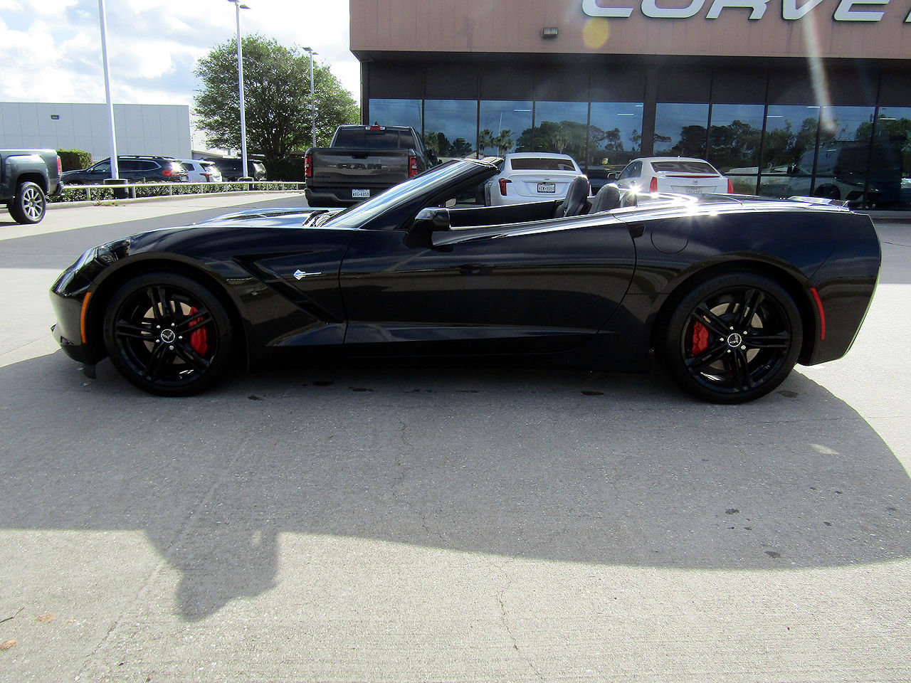 Used 2017 Chevrolet Corvette Stingray Convertible w/ 2LT Preferred Equipment Group image 8