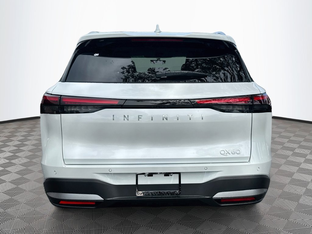 Used 2027 INFINITI QX60 Luxe w/ Cargo Package FWD image 7